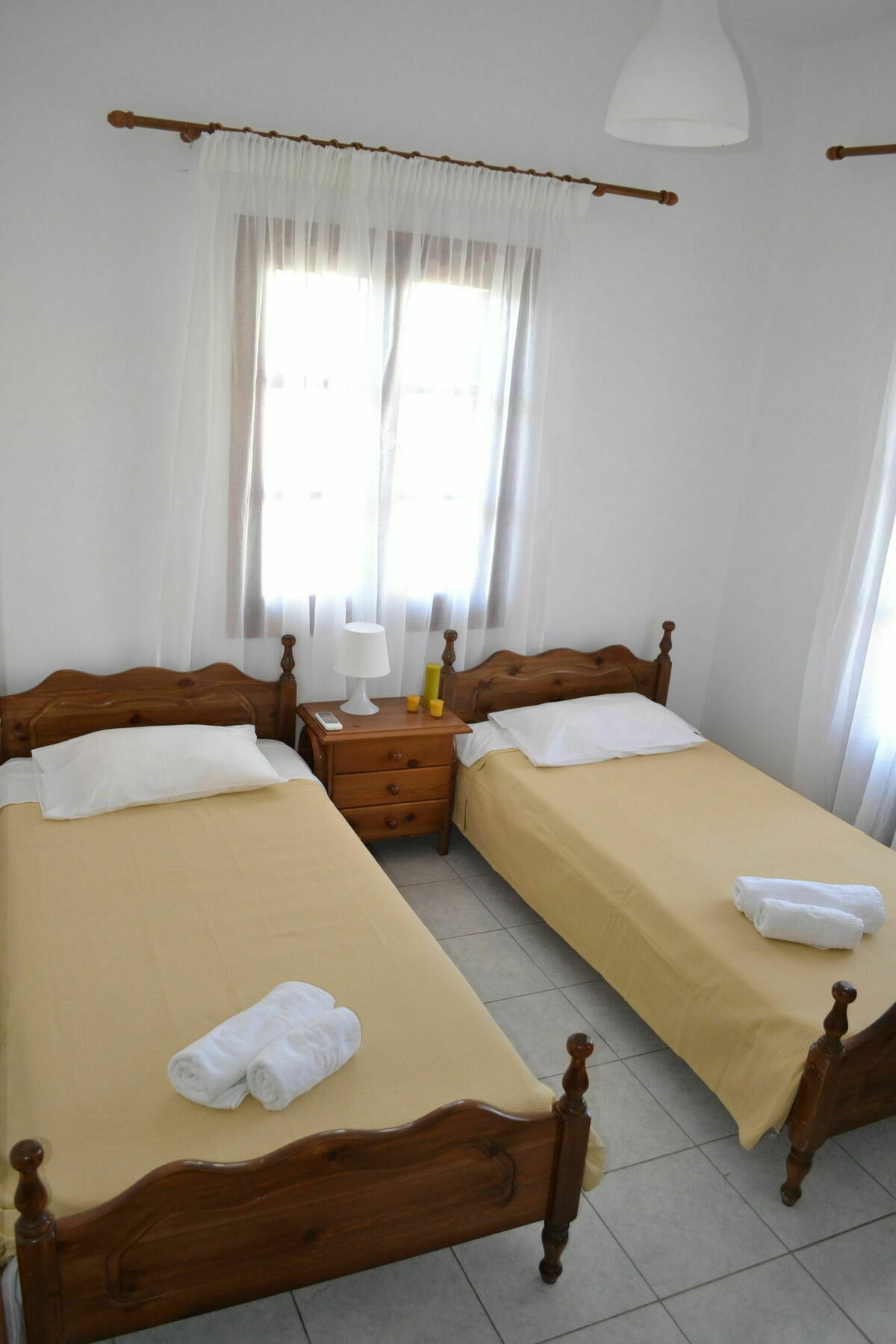 ฟลอราเลีย Hotel คาร์เทราดอส ภายนอก รูปภาพ